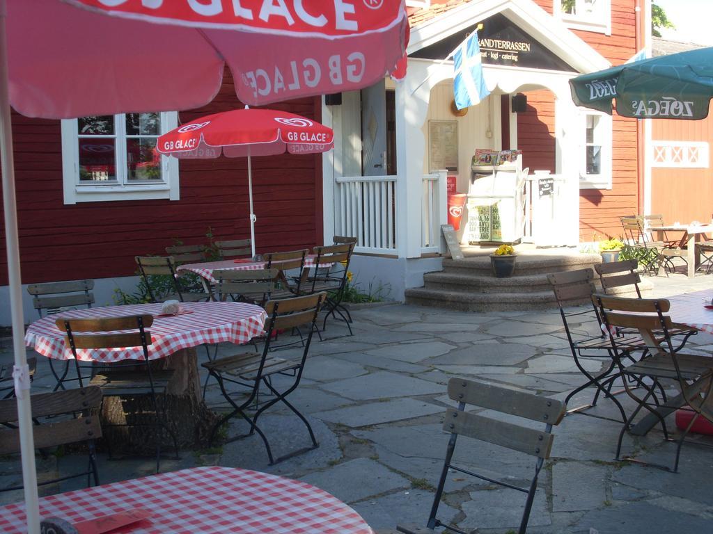 Strandterrassen Hostel Granna Ngoại thất bức ảnh